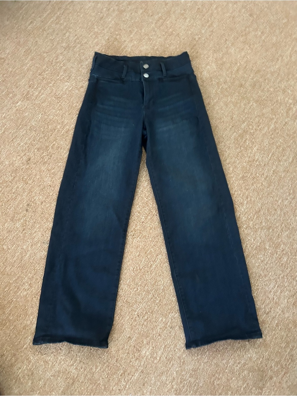 Women’s  Dark Blue wide blue  Jeans Liverpool size 2/26